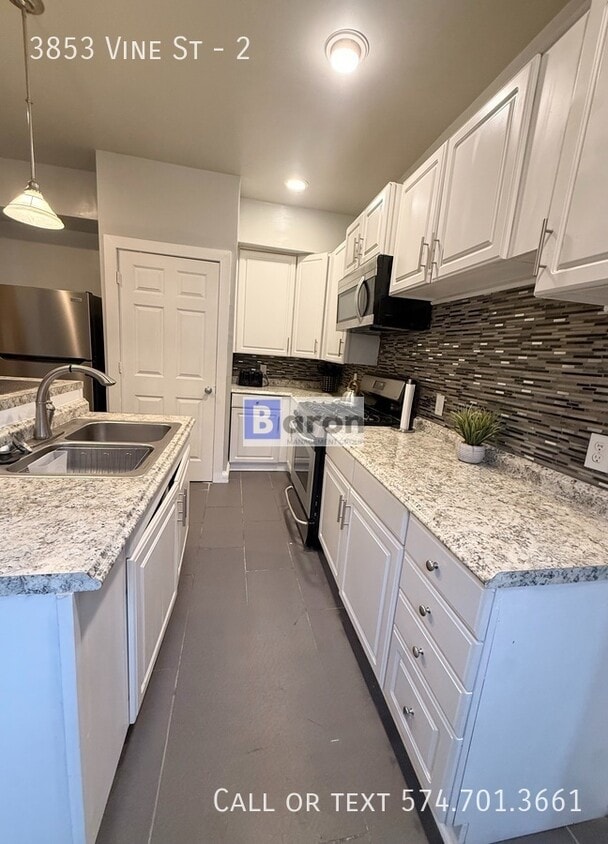 Photo - 3853 Vine St-2