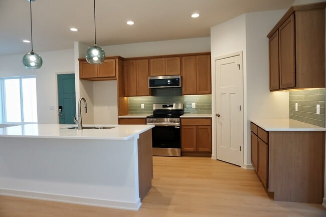 Building Photo - 8107 Kallum Dr