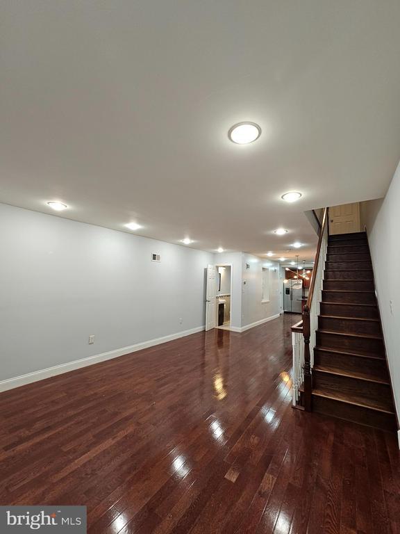 Foto del edificio - 2343 Moore St