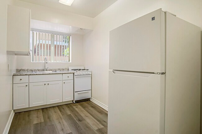 Foto del edificio - Acacia Courtyard