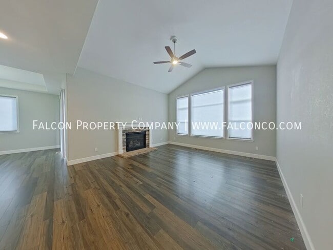 Building Photo - 1442 Promontory Bluff View