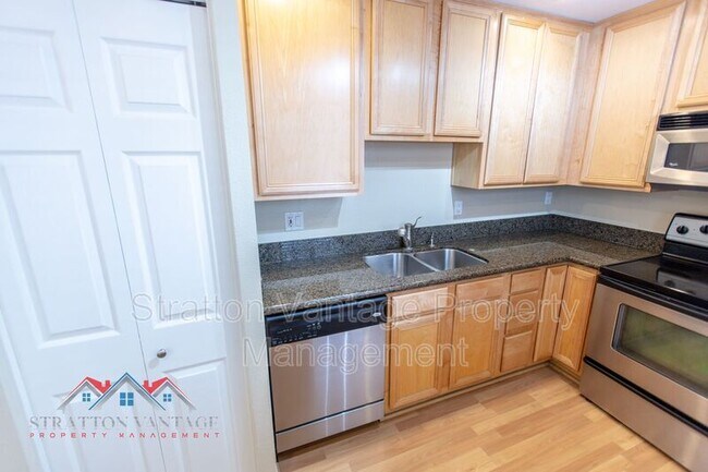 Foto del edificio - 4354 N 82nd St