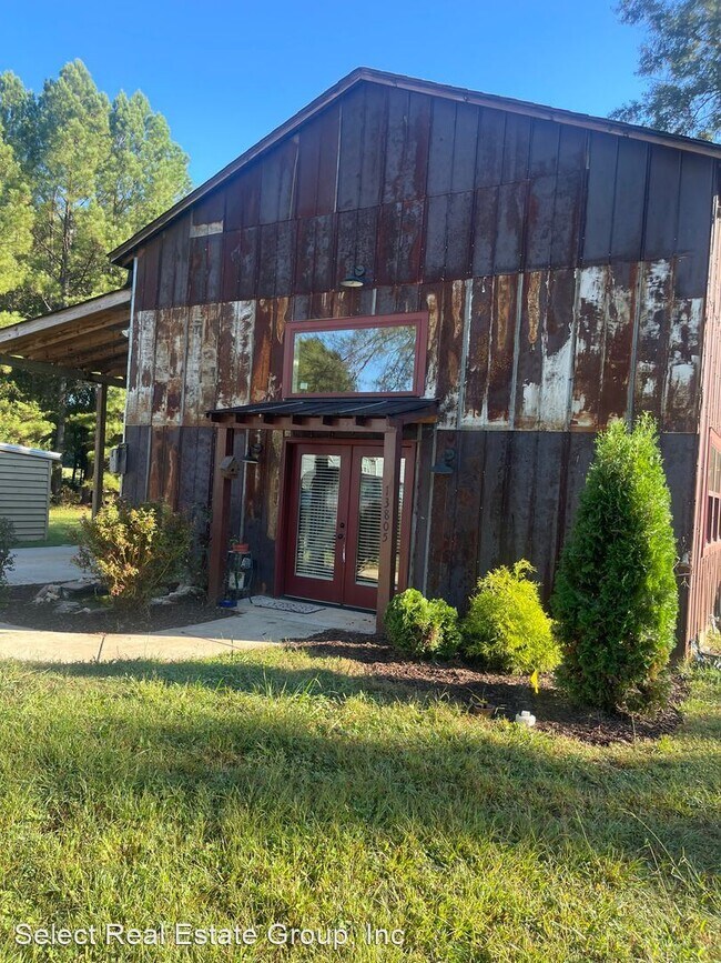 Building Photo - 3 br, 2 bath House - 13805 Choate Circle