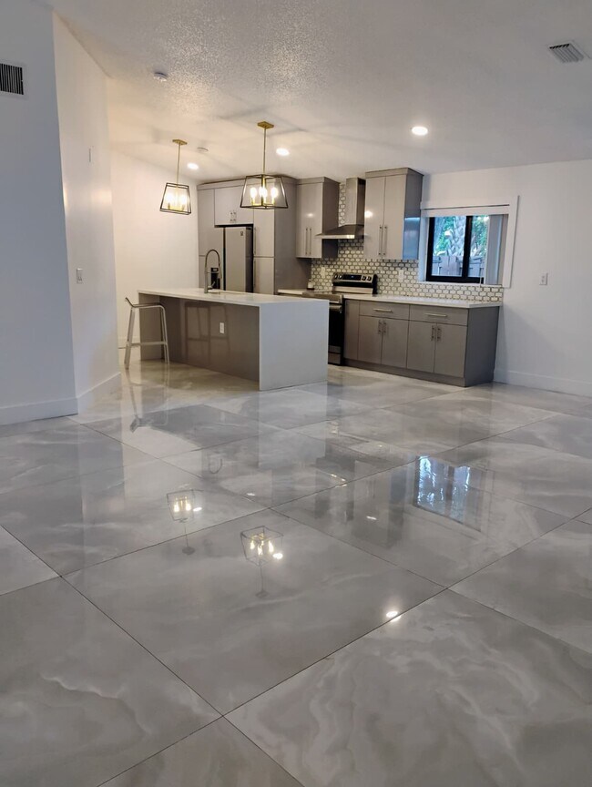 Foto del edificio - 7461 SW 157th Ct