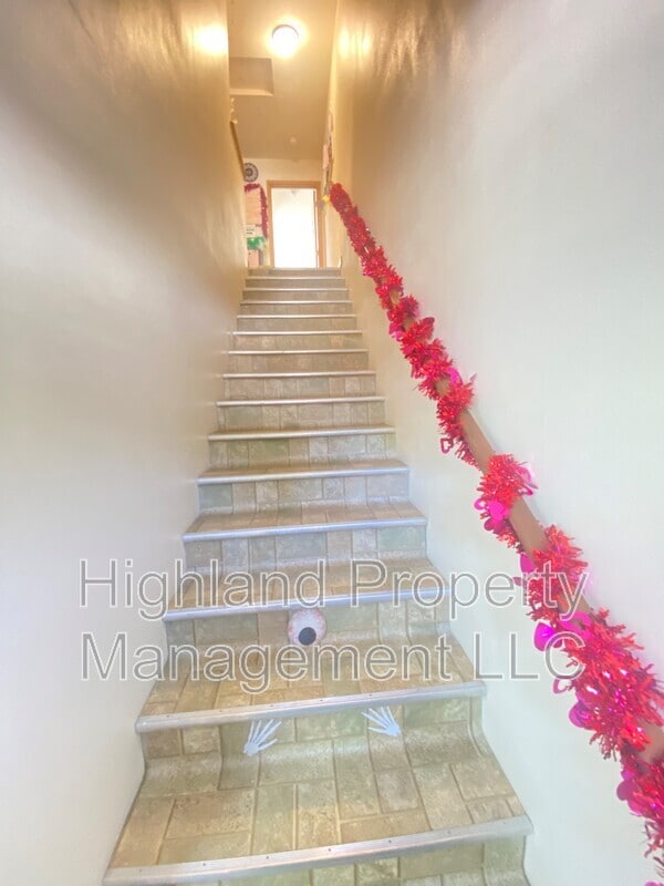 Foto del edificio - 1055 NE B St