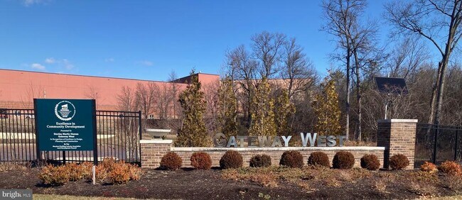 Foto del edificio - 3511 Stella Blue Dr