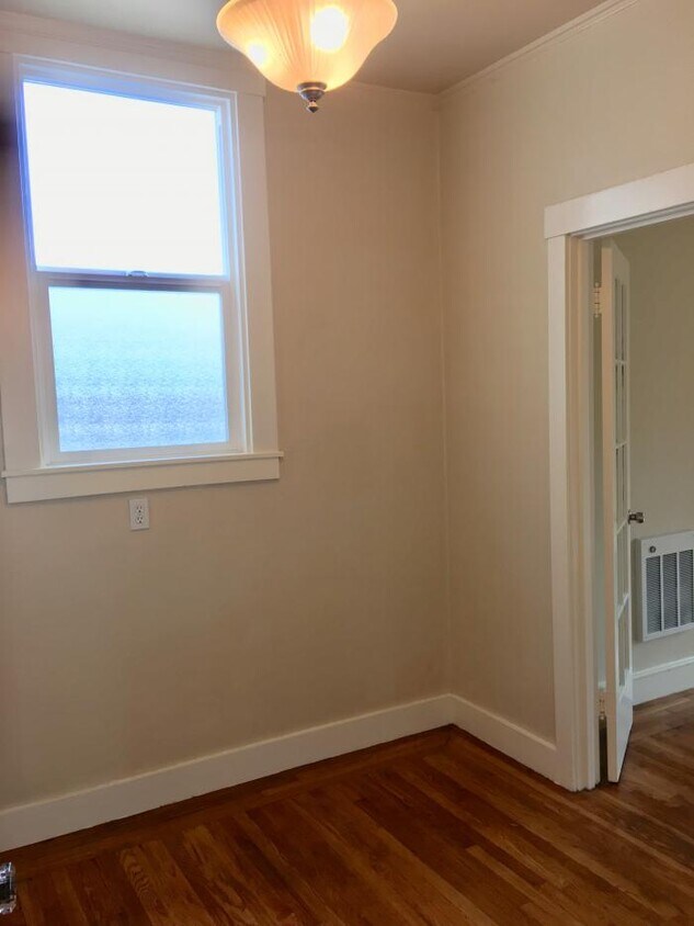 Foto principal - bedroom in San Francisco CA 94118