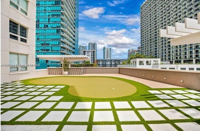 Foto del edificio - 3250 NE 1st Ave