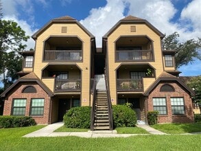 Building Photo - 380 Lake Ontario Ct