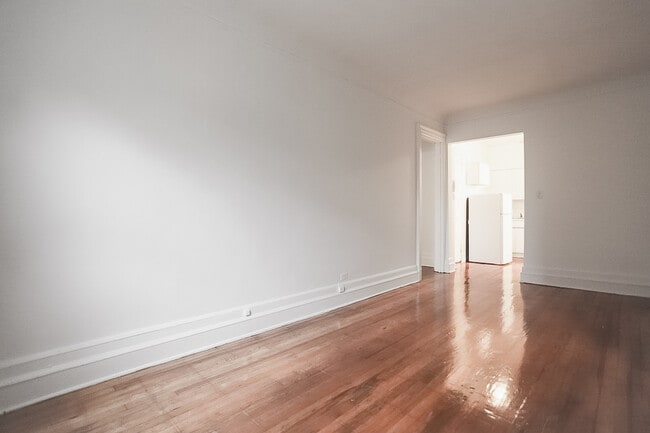 Photo - 51 E 74th St Apartment