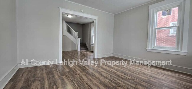 Foto del edificio - 1324 S 2nd St