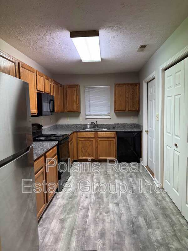 Foto del edificio - 5523 Orth Ct