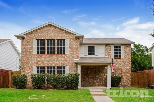 Building Photo - 7422 Amber Dr