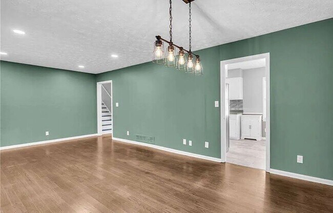 Foto del edificio - 474 Royal Oaks Terrace SW