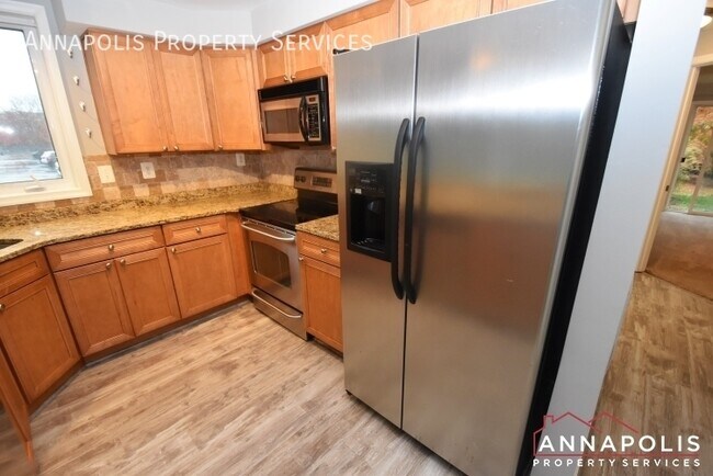 Building Photo - 1121 lake heron drive #1a