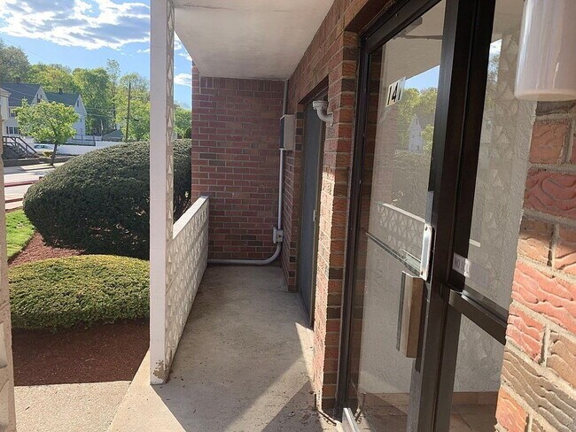 Foto del edificio - 141 Pierce St