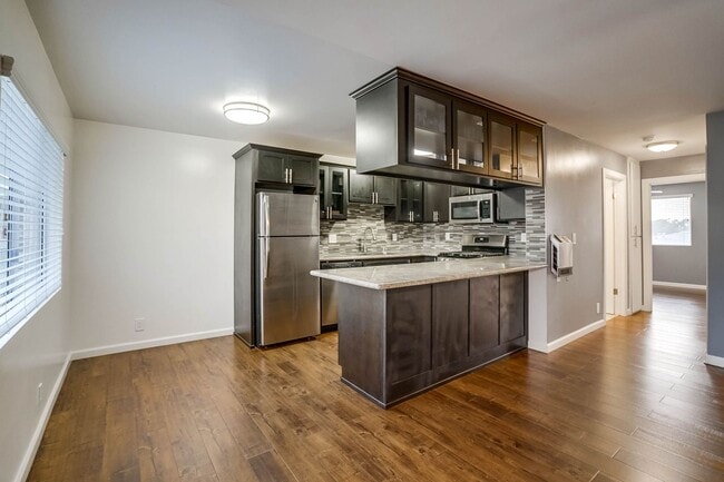 Interior Photo - 3638 W 113th St