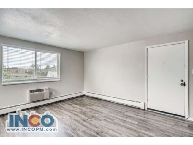 Foto del edificio - 3310 S Grant St