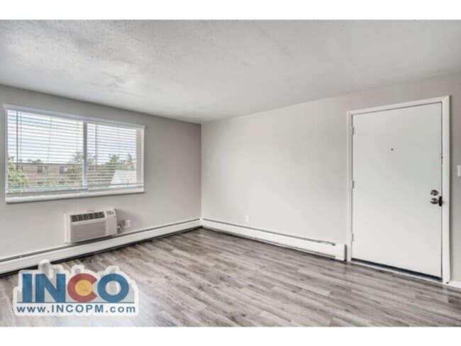 Photo - 3310 S Grant St Apartment