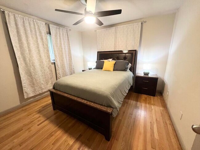 Building Photo - 226 Stephens Rd
