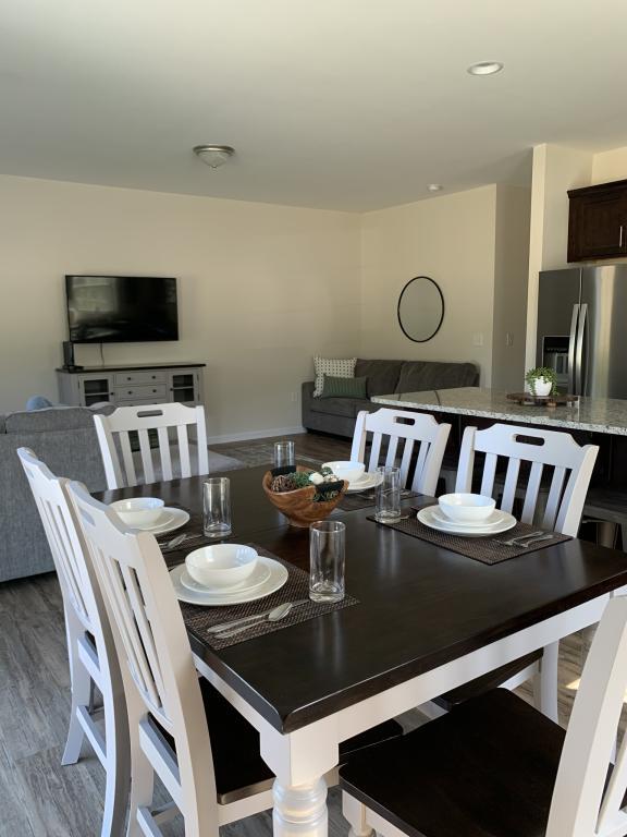 Foto del edificio - 239 Louise Ln