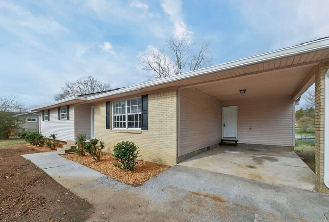 Building Photo - New Construction 3 bed, 2 bath house for rent