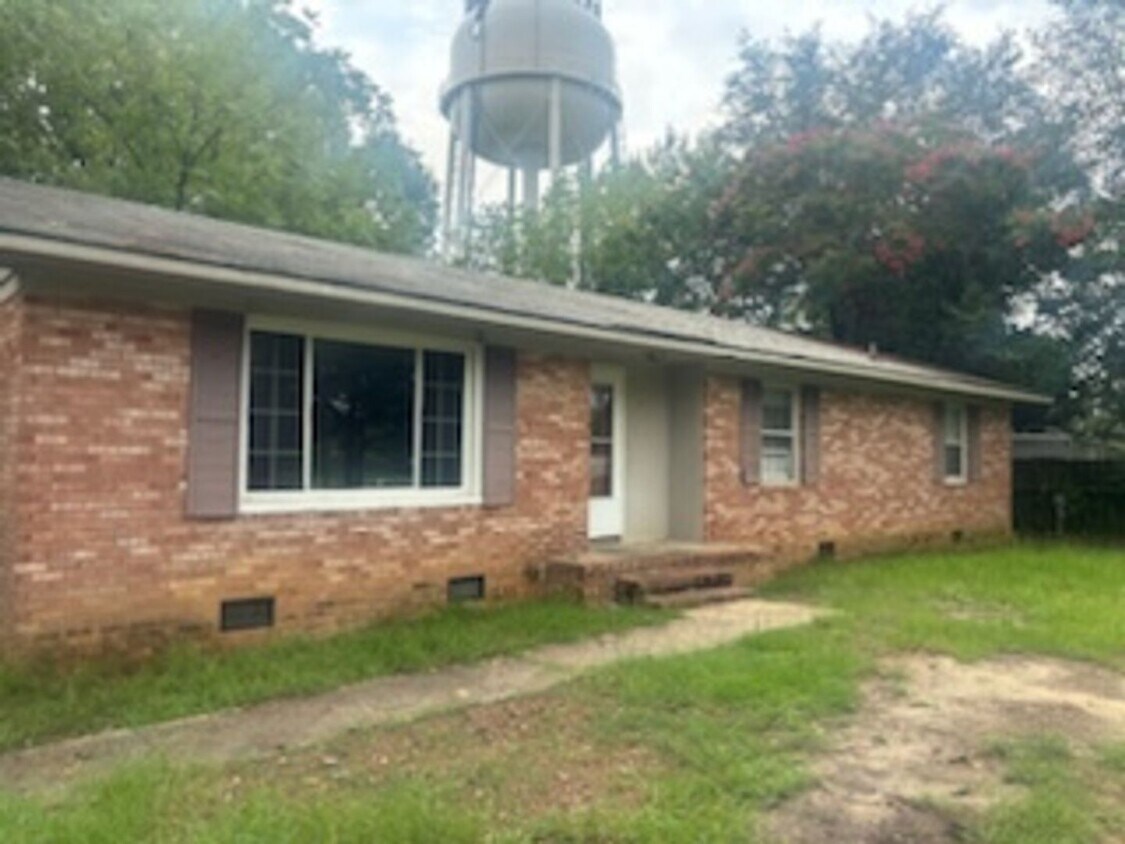 Primary Photo - 254 Channing Dr