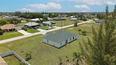 Building Photo - 1240 NW 22nd Pl
