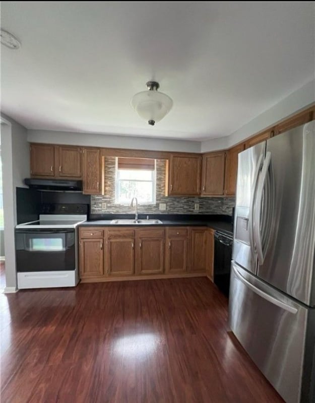 Building Photo - 8499 Fathom Dr