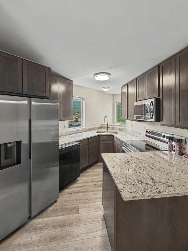 Foto del edificio - 7660 Boundary Ave
