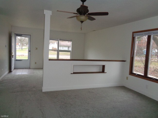 Building Photo - 3 br, 1 bath House - 3331 Alpine St
