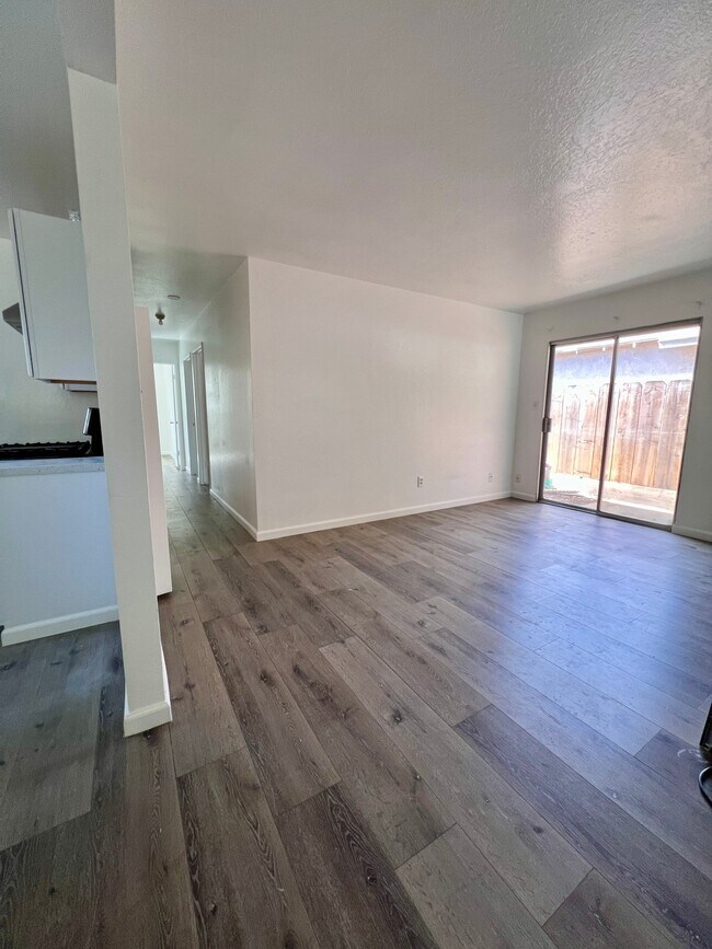 Foto del edificio - 3003 Radnor Way