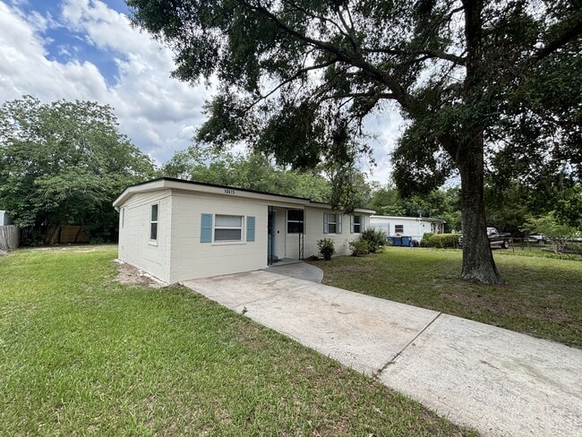 Building Photo - 10615 Biscayne Blvd