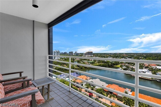 Foto del edificio - 4751 Gulf Shore Blvd N