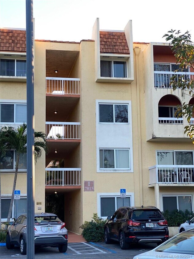 7815 Camino Real Unit I414, Miami, FL 33143 Apartment for Rent in Miami, FL