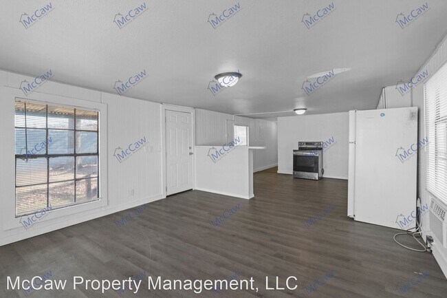 Foto del edificio - 2 br, 1 bath House - 10 Frank Cir.
