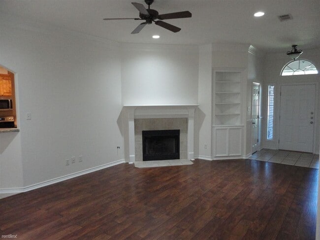 Building Photo - 3 br, 2 bath House - 4216 Camber Ct