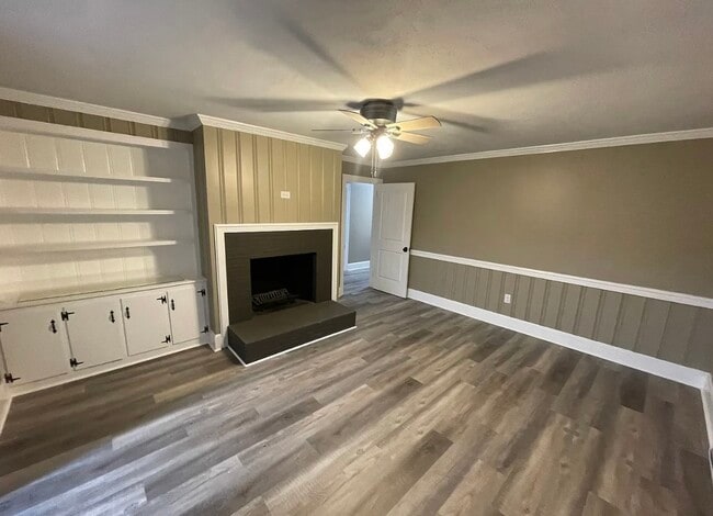 Foto del edificio - 1742 Beaumont Dr