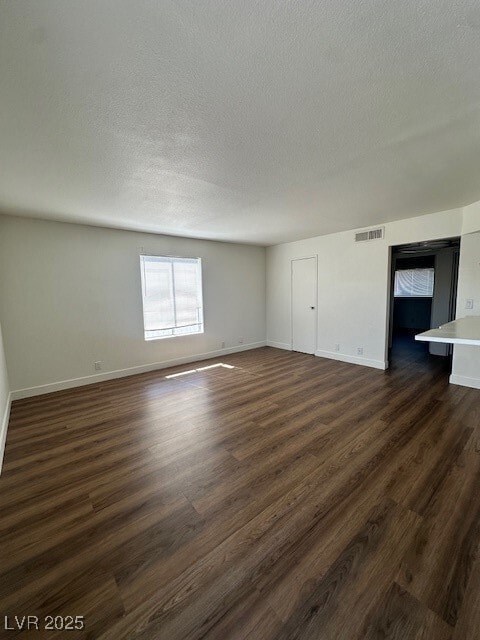 Building Photo - 2121 Oceanus Ln