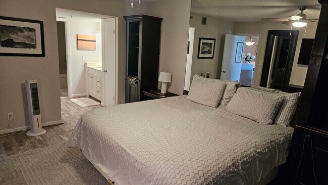 Foto del edificio - 500 Ocean Trail Way