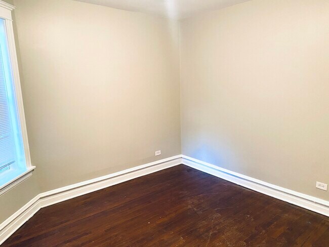 Foto del edificio - 6219 S Greenwood Ave