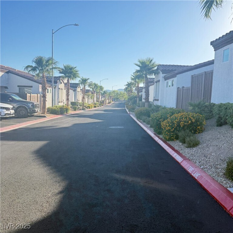 Foto del edificio - 1526 Tilman Ln