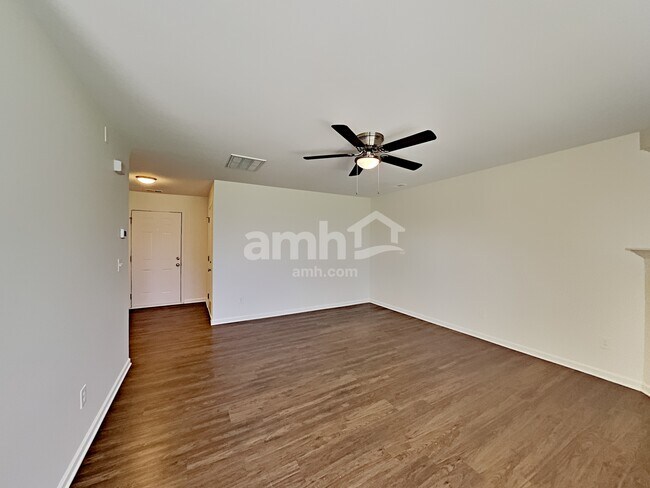 Foto del edificio - 3856 Wingdale Ct