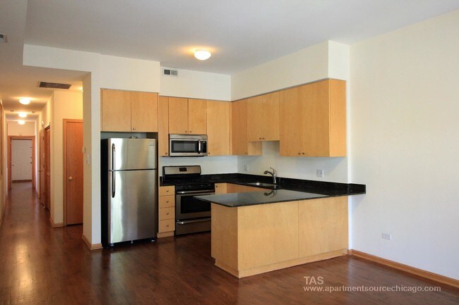 Foto del edificio - 1445 N Wells St