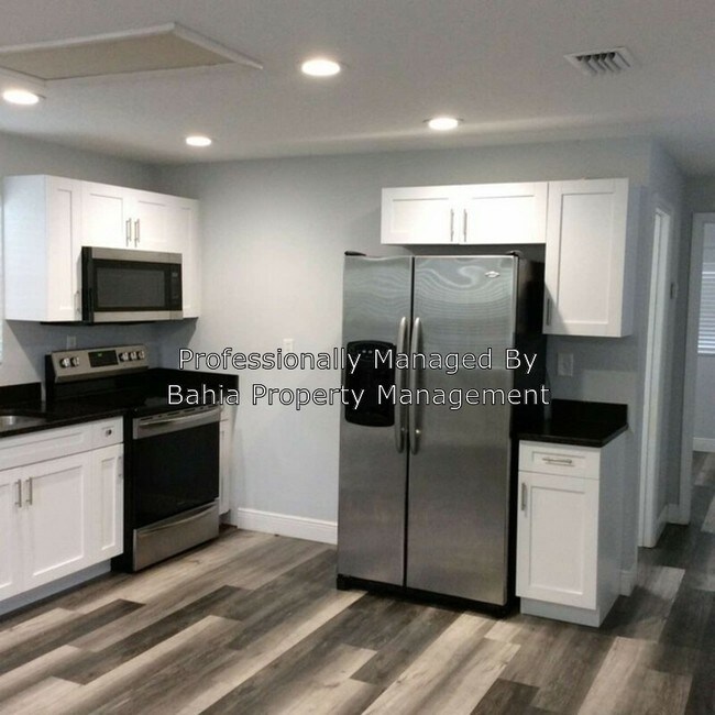 Foto del edificio - 412 E Knollwood St