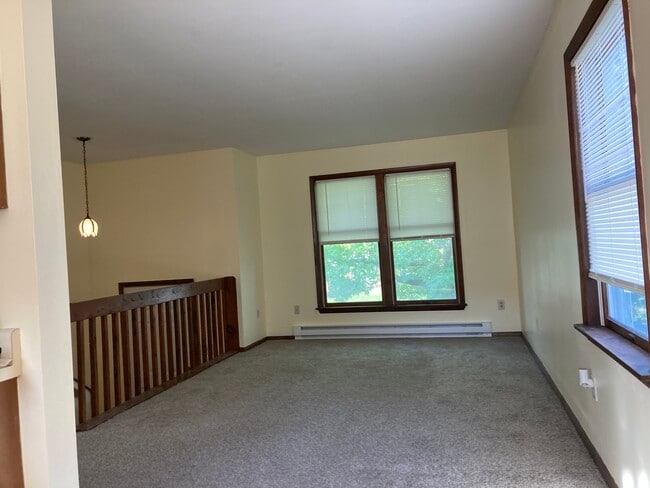 Building Photo - 3146 Shellers Bend