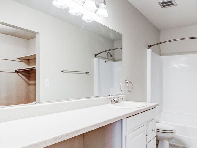 Baños espaciosos - Hidden Cove