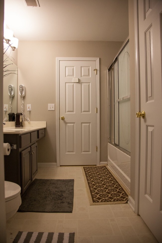 Building Photo - 412 Indigo Ridge Dr