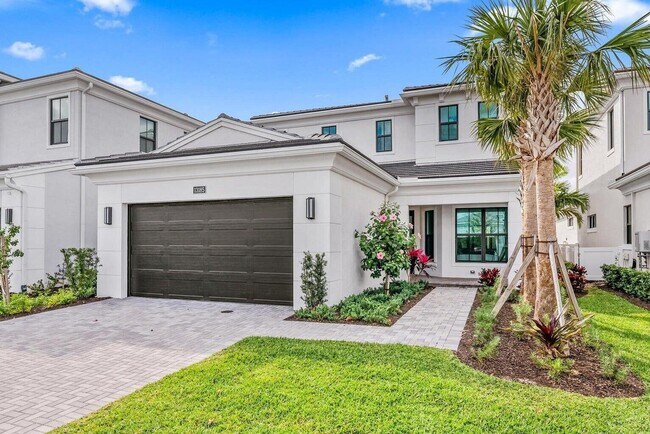 Foto del edificio - 13185 Faberge Pl