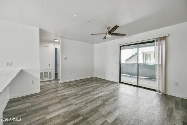 Building Photo - 3065 N 67th Ave